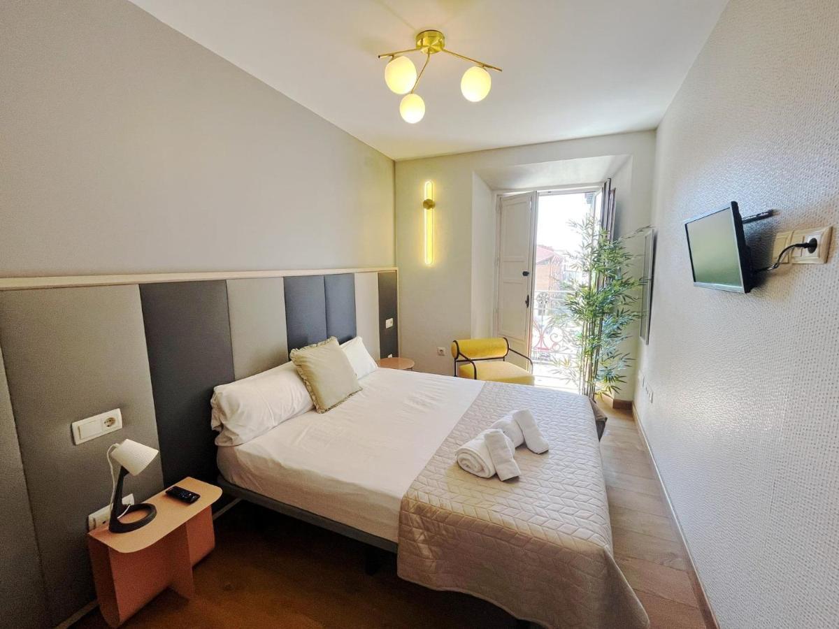 Aparthotel Ardmadrid Centro Exterior photo