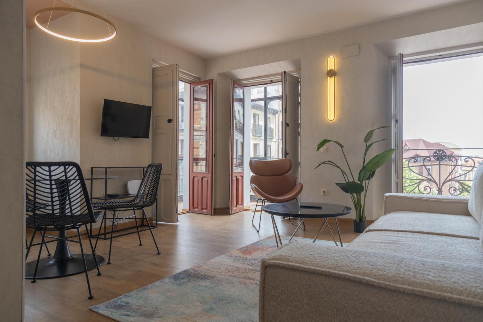 Aparthotel Ardmadrid Centro Exterior photo