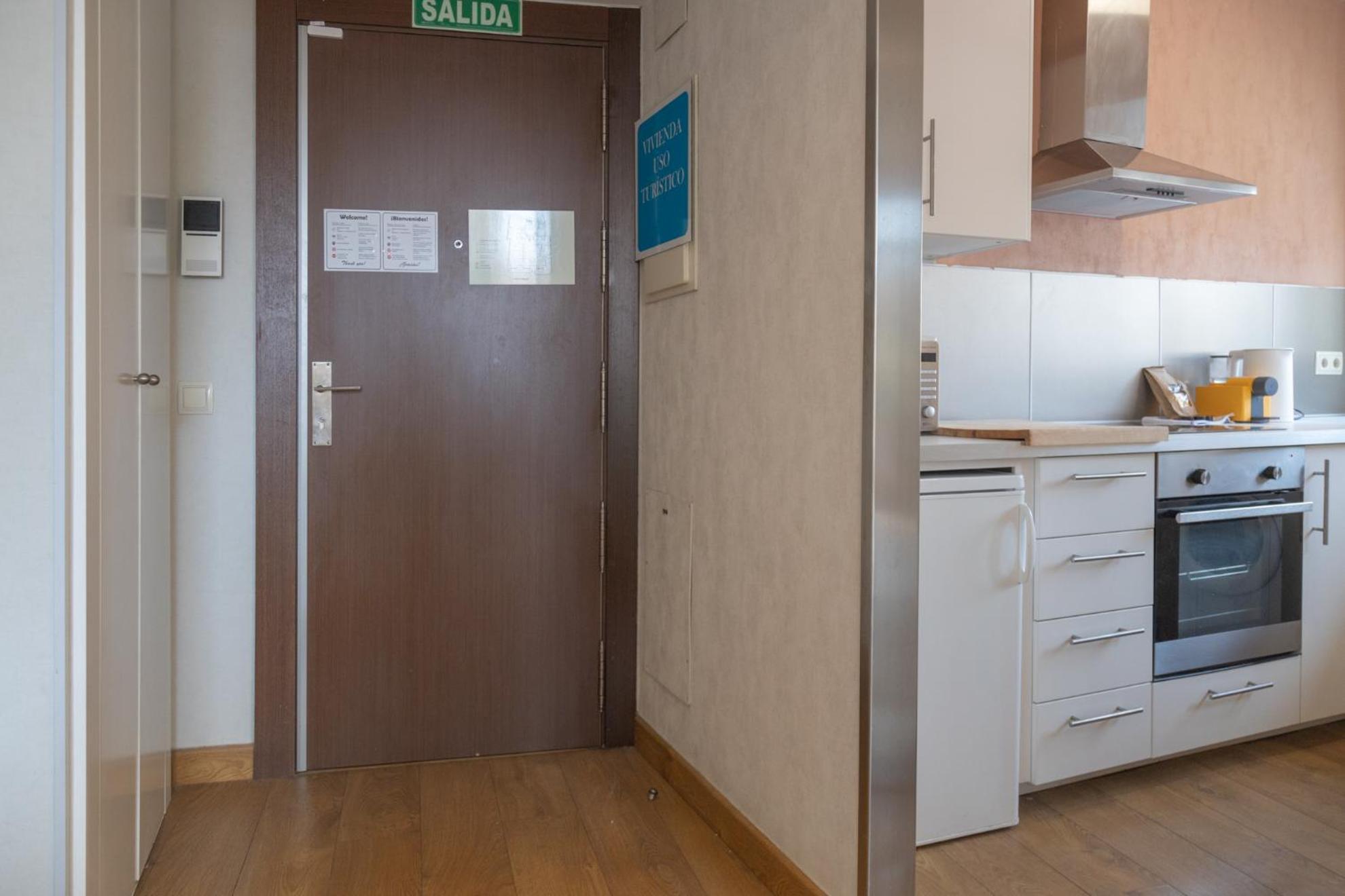 Aparthotel Ardmadrid Centro Exterior photo
